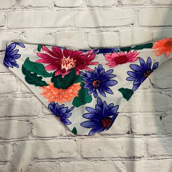 Old navy Floral Bathing Suit Bottoms Large - Picture 4 of 6
